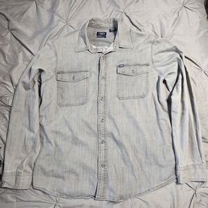 Casual Gray Button-Up Shirt
